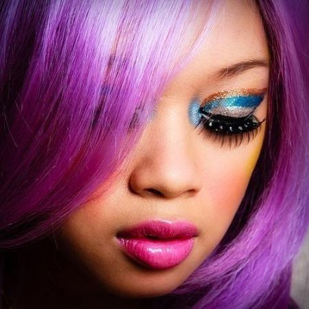 Lip, Hairstyle, Violet, Forehead, Purple, Eyelash, Eyebrow, Colorfulness, Magenta, Eye shadow, 