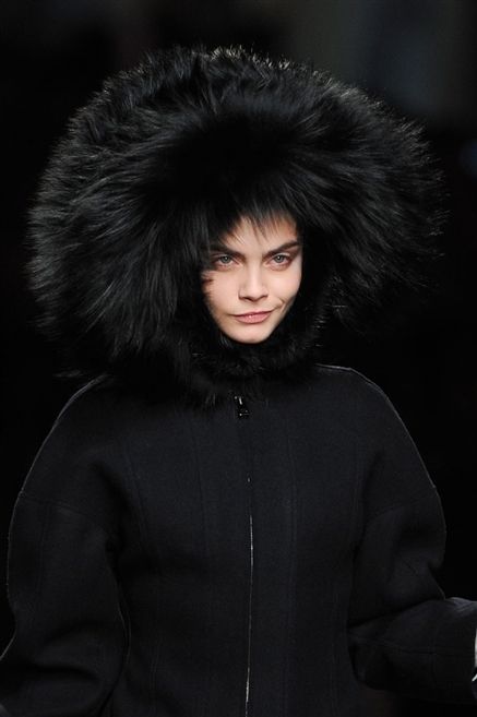 Clothing, Sleeve, Jacket, Textile, Fur clothing, Outerwear, Coat, Winter, Natural material, Black hair, 