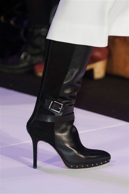 High heels, Fashion, Boot, Leather, Material property, Fashion design, Foot, Sandal, Natural material, Knee-high boot, 