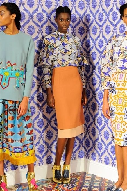 Clothing, Blue, Yellow, Sleeve, Textile, Pattern, Style, Electric blue, Majorelle blue, Fashion, 