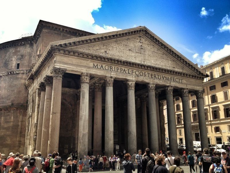 People, Architecture, Human body, Tourism, Ancient rome, Crowd, Landmark, Ancient history, History, Ancient roman architecture, 