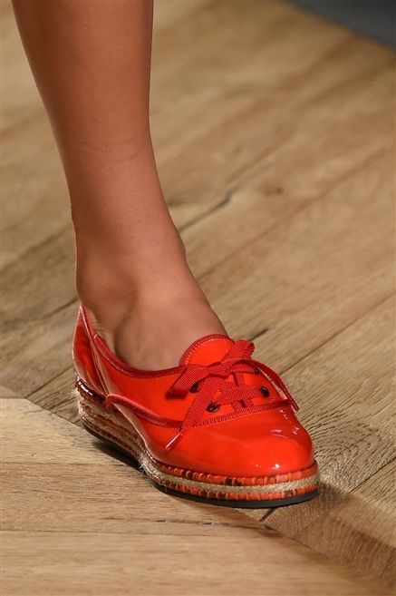 Footwear, Human leg, Red, Floor, Hardwood, Carmine, Orange, Fashion, Tan, Toe, 