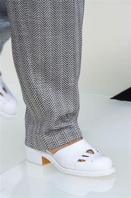 White, Grey, Beige, Walking shoe, Skate shoe, Plimsoll shoe, 