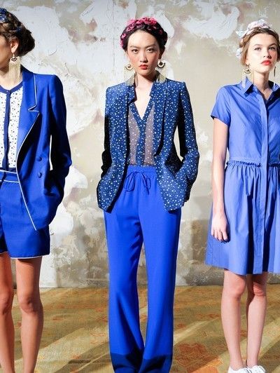 Clothing, Footwear, Blue, Sleeve, Collar, Electric blue, Style, Formal wear, Cobalt blue, Pattern, 