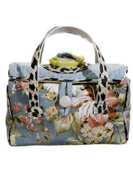 Product, Brown, Bag, Pattern, Luggage and bags, Grey, Shoulder bag, Sunglasses, Beige, Camouflage, 