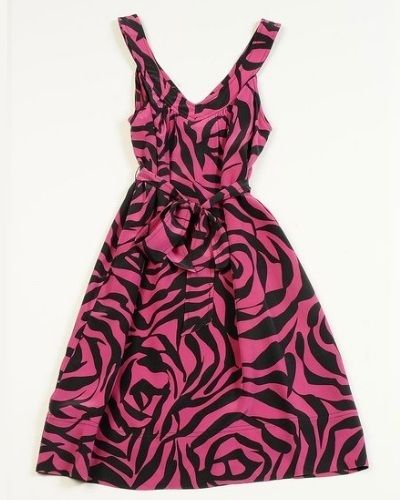 Dress, Textile, Pattern, Magenta, Pink, One-piece garment, Style, Purple, Maroon, Day dress, 