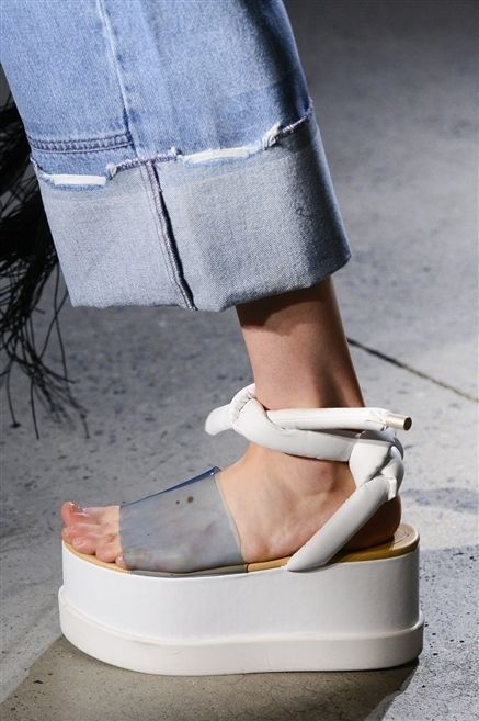 Human leg, Joint, Sandal, Foot, Denim, Fashion, Street fashion, High heels, Ankle, Wedge, 