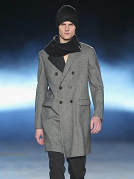 Sleeve, Human body, Coat, Collar, Standing, Formal wear, Overcoat, Winter, Cap, Fashion model, 
