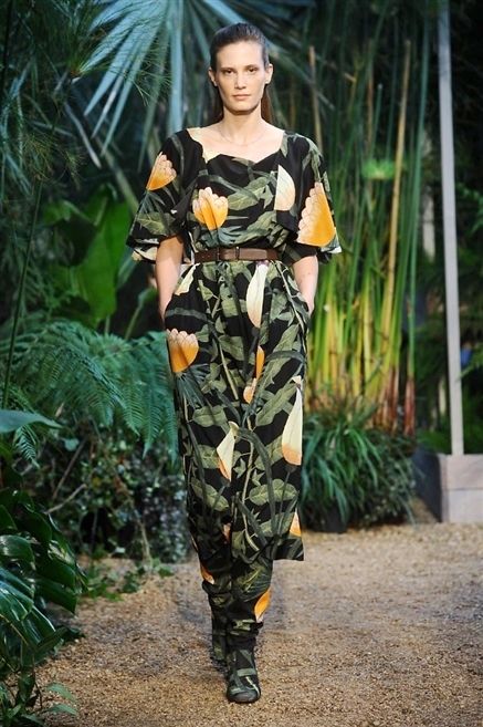 Camouflage, Dress, Fashion model, Street fashion, Day dress, Military camouflage, One-piece garment, Fashion design, Boot, Haute couture, 