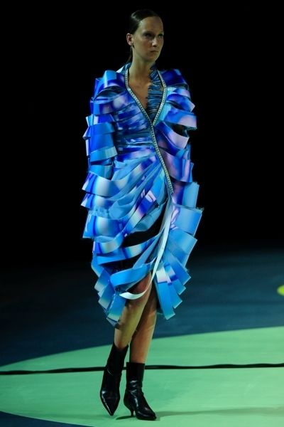 Blue, Fashion show, Shoulder, Runway, Style, Fashion model, Electric blue, Fashion, Model, High heels, 