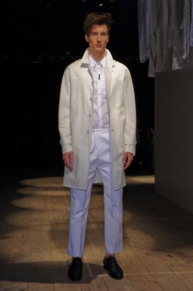 Sleeve, Shoe, Textile, Standing, Dress shirt, Suit trousers, White coat, Fashion design, Costume design, 
