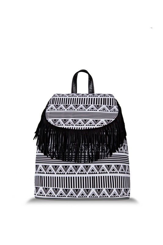 Style, Font, Black-and-white, Bag, Label, Monochrome photography, Brand, Shoulder bag, Baggage, 