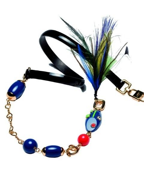 Blue, Fashion accessory, Jewellery, Natural material, Aqua, Body jewelry, Electric blue, Fashion, Azure, Cobalt blue, 