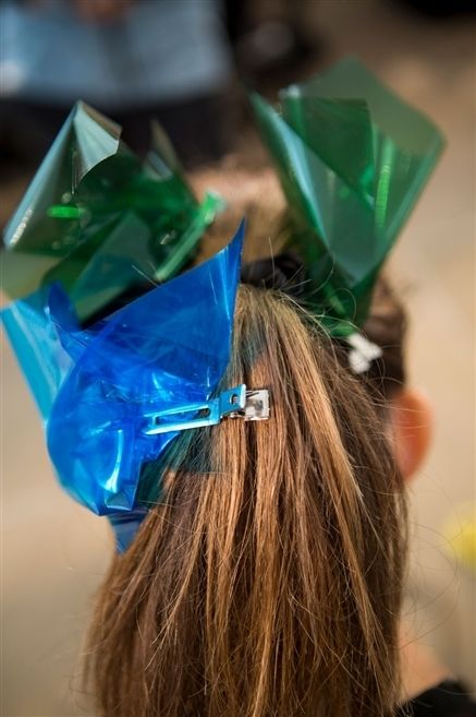 Blue, Green, Turquoise, Teal, Costume accessory, Feather, Aqua, Hair accessory, Electric blue, Natural material, 