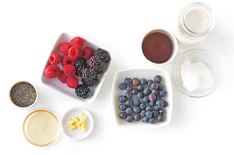 Boysenberry, Fruit, Berry, Food, Frutti di bosco, Blackberry, Produce, Ingredient, Serveware, Dishware, 