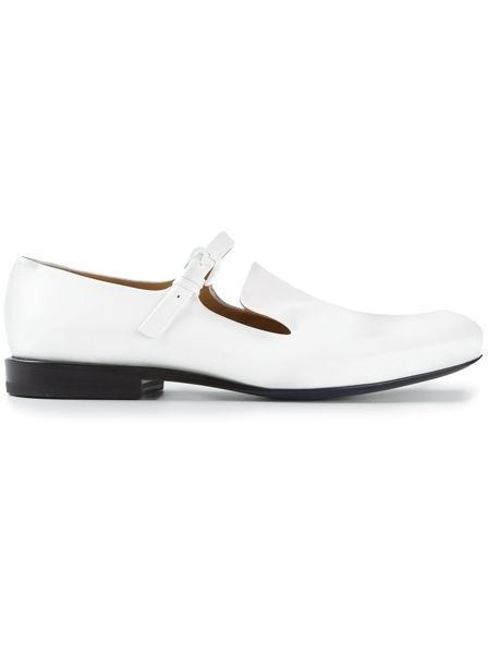 Product, White, Tan, Beige, Dress shoe, Leather, Dancing shoe, Fashion design, 