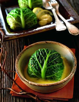 Green, Food, Leaf vegetable, Whole food, Produce, Cruciferous vegetables, Ingredient, Natural foods, Vegan nutrition, Dishware, 