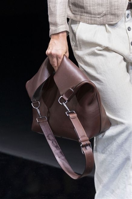 Brown, Bag, Textile, Style, Collar, Fashion accessory, Shoulder bag, Tan, Fashion, Leather, 