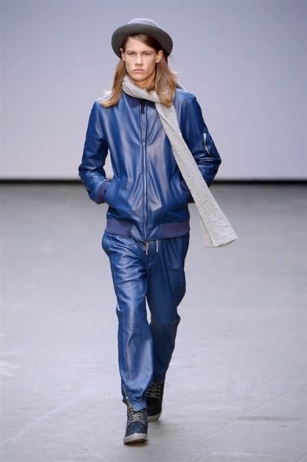 Clothing, Blue, Sleeve, Denim, Textile, Jacket, Collar, Outerwear, Fashion show, Style, 