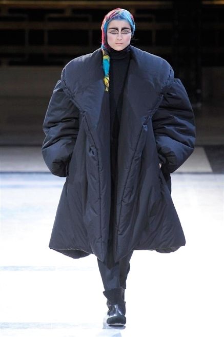 Winter, Sleeve, Jacket, Headgear, Street fashion, Fashion, Electric blue, Overcoat, Fur, Costume design, 