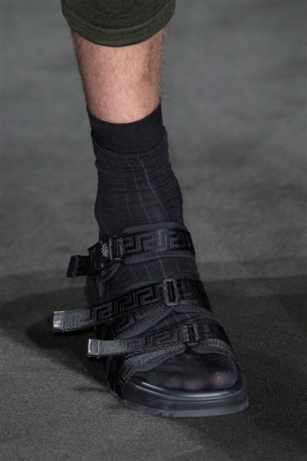 Human leg, Joint, Sock, Grey, Ankle, Calf, Walking shoe, Synthetic rubber, Balance, 