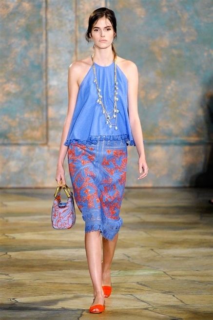 Clothing, Blue, Shoulder, Textile, Joint, Fashion show, Style, Jewellery, Fashion accessory, Bag, 