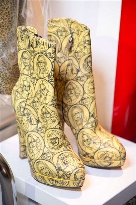 Boot, Pattern, Design, Riding boot, Cowboy boot, Synthetic rubber, Rain boot, Mehndi, Henna, Knee-high boot, 