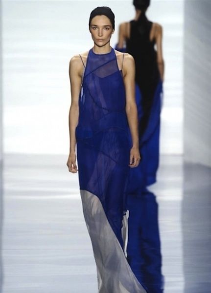 Blue, Shoulder, Fashion show, Joint, Standing, Dress, Style, Electric blue, Runway, Waist, 