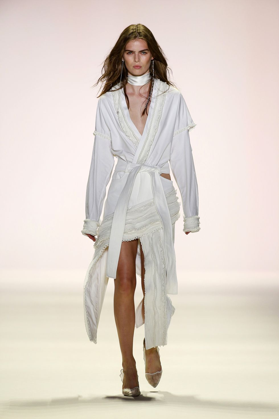 <p>We've seen PJ sets&nbsp;and camisoles&nbsp;make there way into daytime use, but now it's time to move on to another sleepwear-as-evening-wear item. At Jonathan Simkhai, the robe was the new silk shirt. Invest in a fancy&nbsp;<a href="http://oliviavonhalle.com/us/shop/robes-and-kimonos/capability-soumaya-full-length-silk-robe.html" data-tracking-id="recirc-text-link" target="_blank">robe</a>&nbsp;and use it as a posh&nbsp;<a href="http://www.elle.com/fashion/shopping/g28982/womens-evening-coats-and-jackets/" data-tracking-id="recirc-text-link" target="_blank">evening coat</a>&nbsp;.&nbsp;  <span class="redactor-invisible-space" data-verified="redactor" data-redactor-tag="span" data-redactor-class="redactor-invisible-space"></span></p>