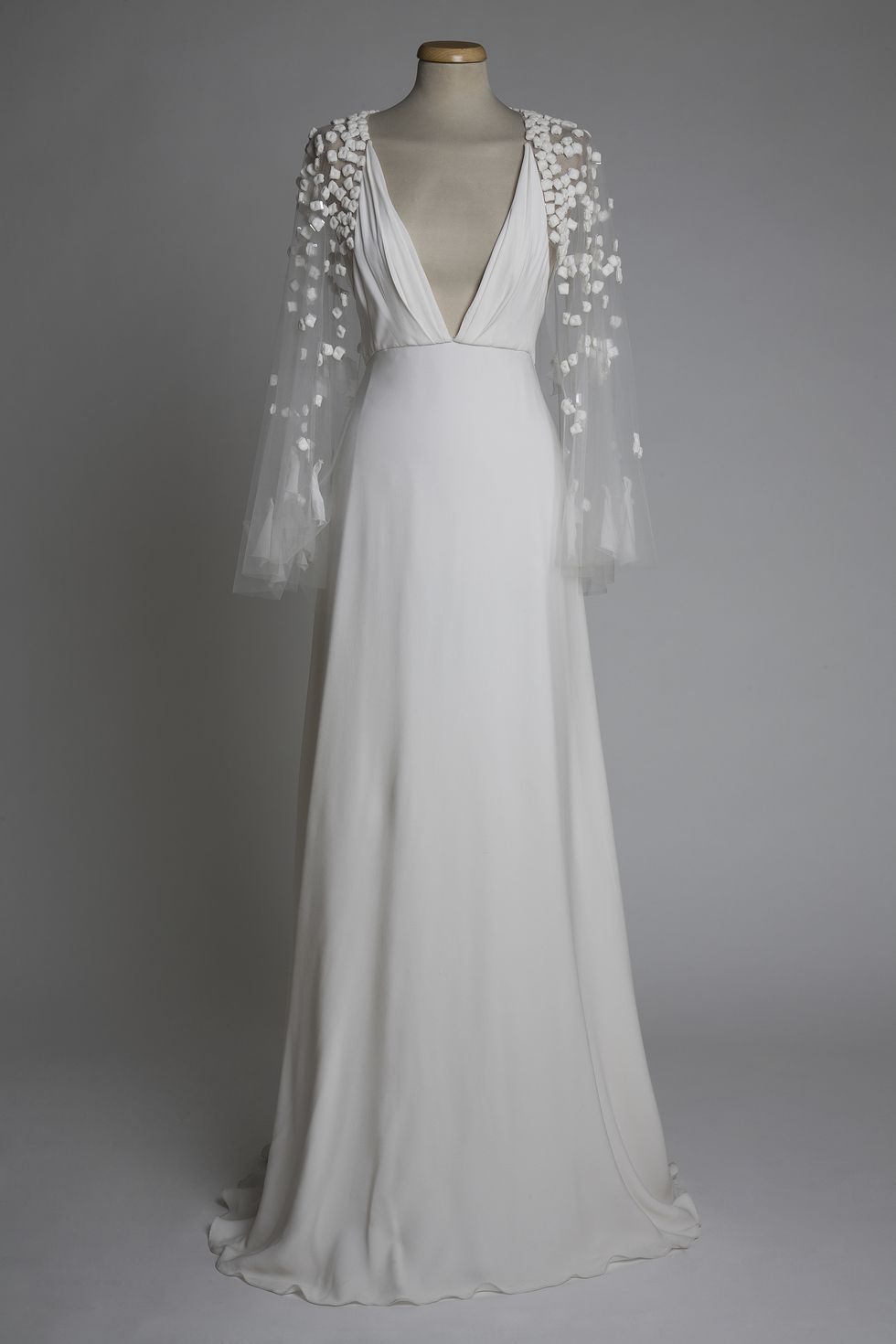 Clothing, Dress, Shoulder, Textile, Bridal clothing, White, Gown, Formal wear, One-piece garment, Wedding dress, 