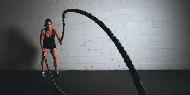 salto con la corda schema allenamento dimagrante