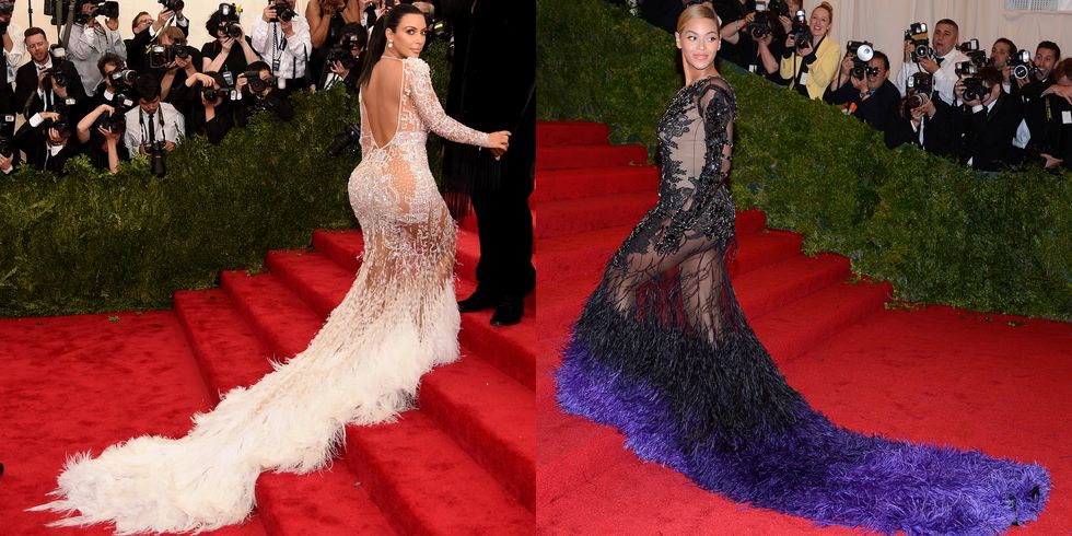 <p>2015 -&nbsp;Kim Kardashian sceglie un look nudo-piumato di&nbsp;Roberto Cavalli e tutti improvvisamente si ricordano di&nbsp;Beyoncé nel 2012 in&nbsp;Givenchy Haute Couture. </p>