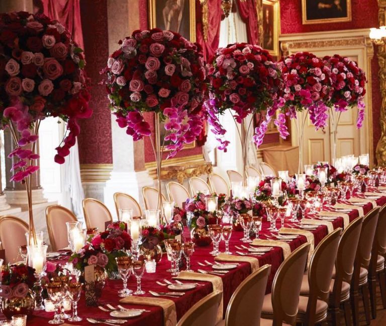 Interior design, Red, Decoration, Petal, Magenta, Pink, Floristry, Interior design, Purple, Flower Arranging, 