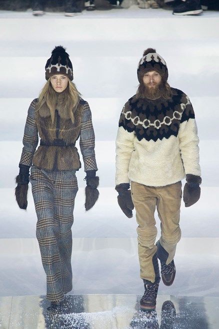 Winter, Sleeve, Textile, Headgear, Fashion, Pattern, Street fashion, Costume design, Fur, Snow, 