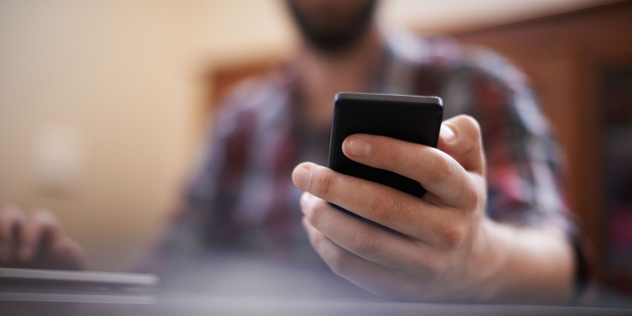 Il suo sexting style ti dice che tipo di fidanzato sarà Il suo sexting style ti dice che tipo di fidanzato sarà