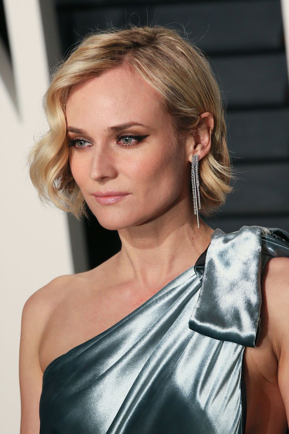 BEVERLY HILLS, CA - FEBRUARY 26:  Actress Diane Kruger attends the 2017 Vanity Fair Oscar Party hosted by Graydon Carter at the Wallis Annenberg Center for the Performing Arts on February 26, 2017 in Beverly Hills, California.  (Photo by David Livingston/Getty Images)