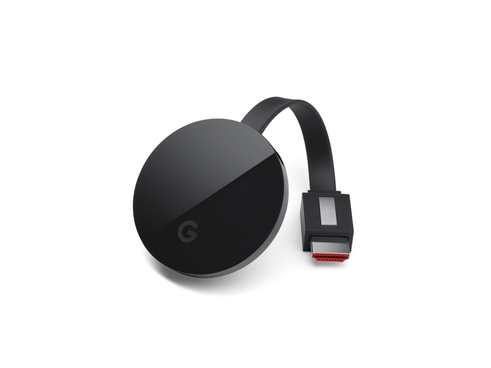 <p><strong data-redactor-tag="strong" data-verified="redactor">Chromecast Ultra</strong> è la nuova generazione del dispositivo di streaming di Google. Collegato al televisore e connesso a una rete Wi-Fi, consente di trasmettere "live" immagini e video in 4K Ultra HD e HDR a qualsiasi TV (anche non Smart) senza complicate configurazioni. Da computer o da smartphone è possibile guardare sul proprio televisore tutte le foto scattate in vacanza ad esempio, o i film del proprio attore preferito, o ancora la serie TV preferita e seguire passo per passo su YouTube i video più interessanti. Prezzo: 79€.<span class="redactor-invisible-space"></span></p>