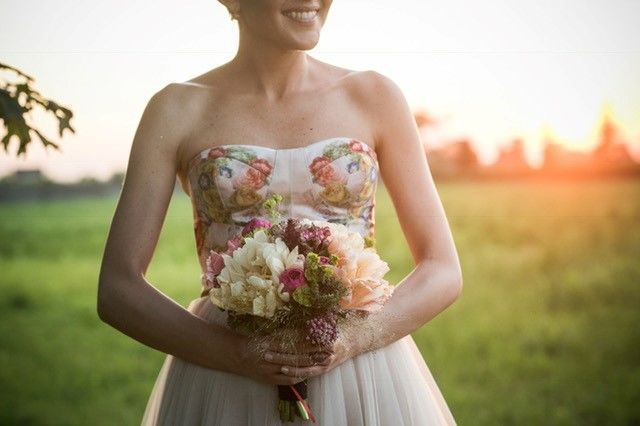 Bride, Wedding dress, Dress, Photograph, Gown, Clothing, Bridal clothing, Bouquet, Flower Arranging, Beauty, 