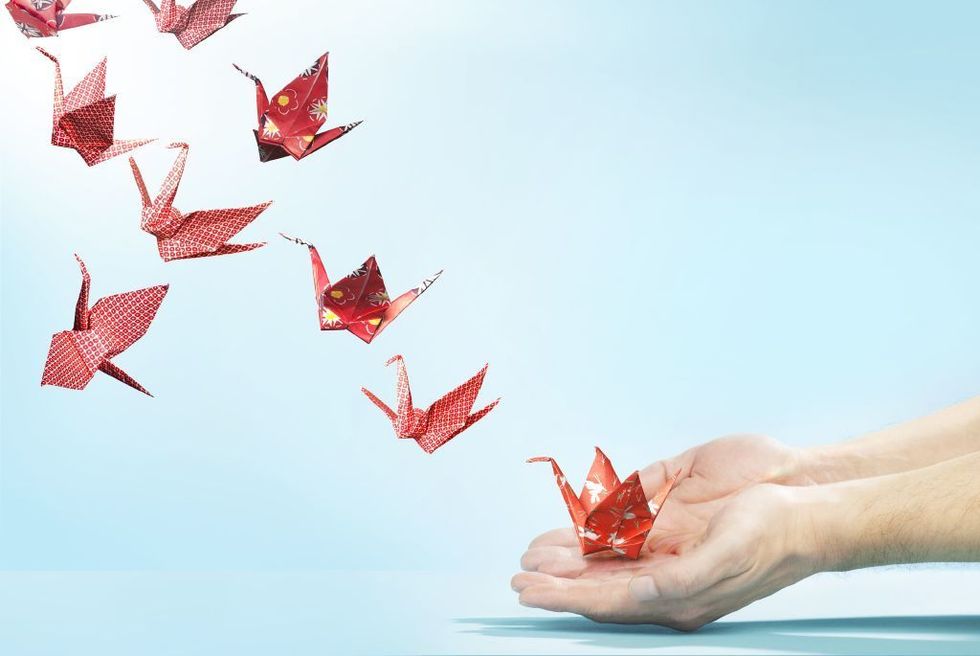 Red, Origami, Paper, Leaf, Hand, Origami paper, Finger, Tree, Paper product, Sky, 