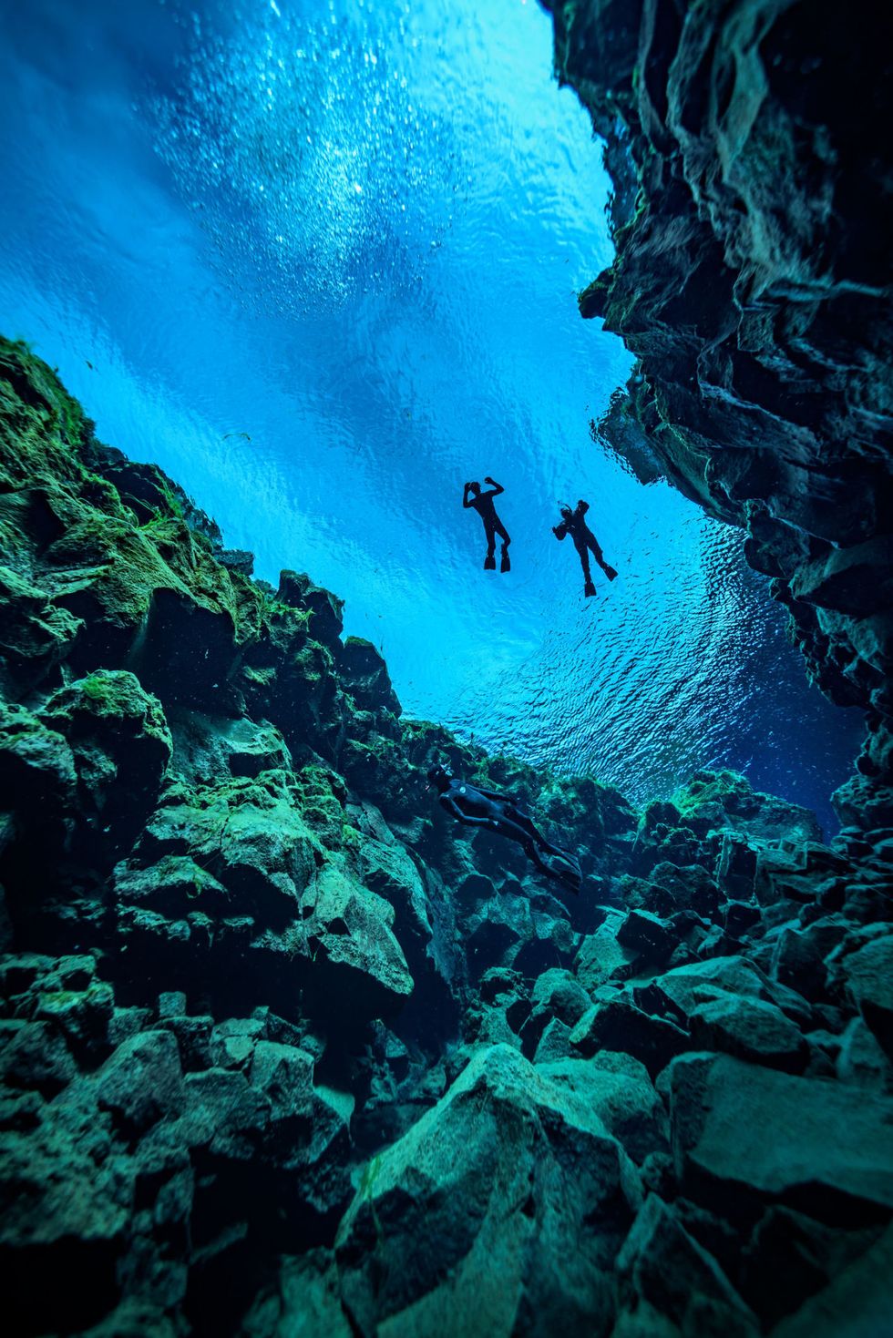 Underwater, Water, Cave, Formation, Coastal and oceanic landforms, Organism, Diving, Recreation, Scuba diving, Underwater diving, 