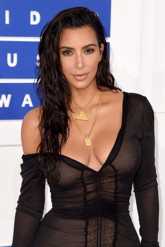 Kim Kardashian Wet Look