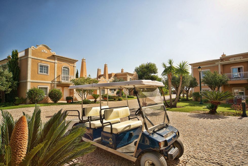 Golf cart, Property, Home, Resort, Vehicle, Real estate, Vacation, Mode of transport, House, Estate, 