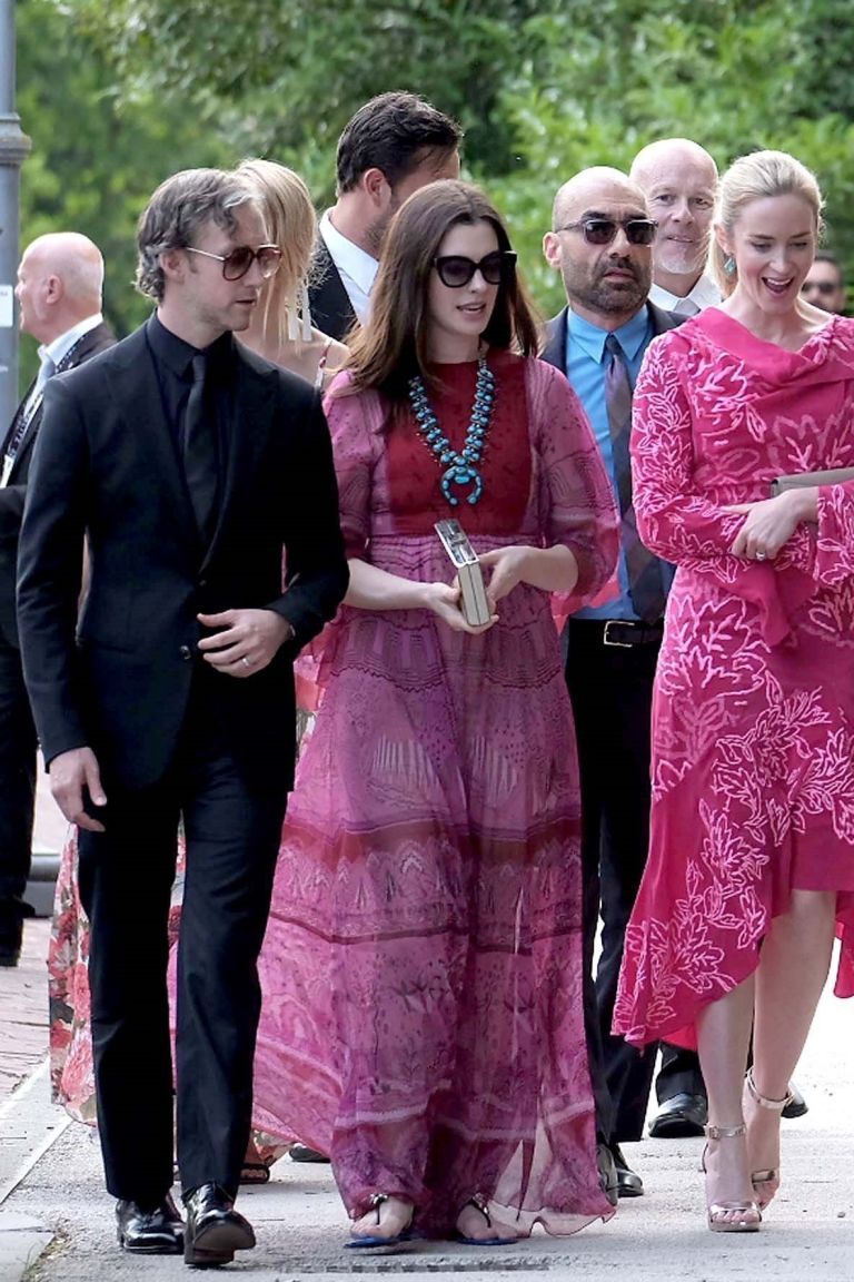 Look da cerimonia Anne Hathaway