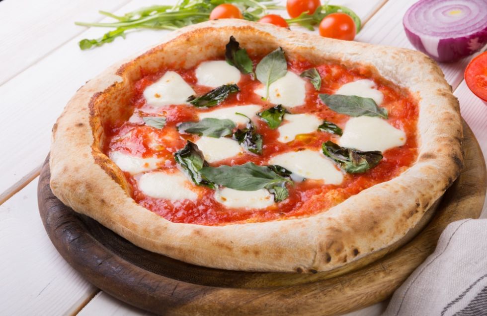 Dish, Food, Cuisine, Pizza, Ingredient, Flatbread, Pizza cheese, Italian food, Produce, Recipe, 