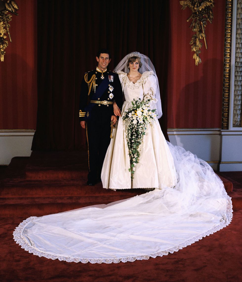 Bride, Wedding dress, Gown, Dress, Bridal clothing, Marriage, Bridal accessory, Bridal veil, Formal wear, Veil, 