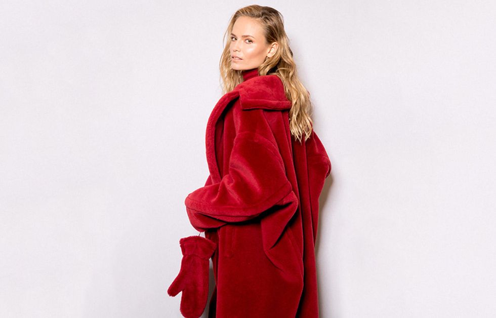 Clothing, Red, Outerwear, Shoulder, Fashion model, Fashion, Dress, Joint, Neck, Robe, 
