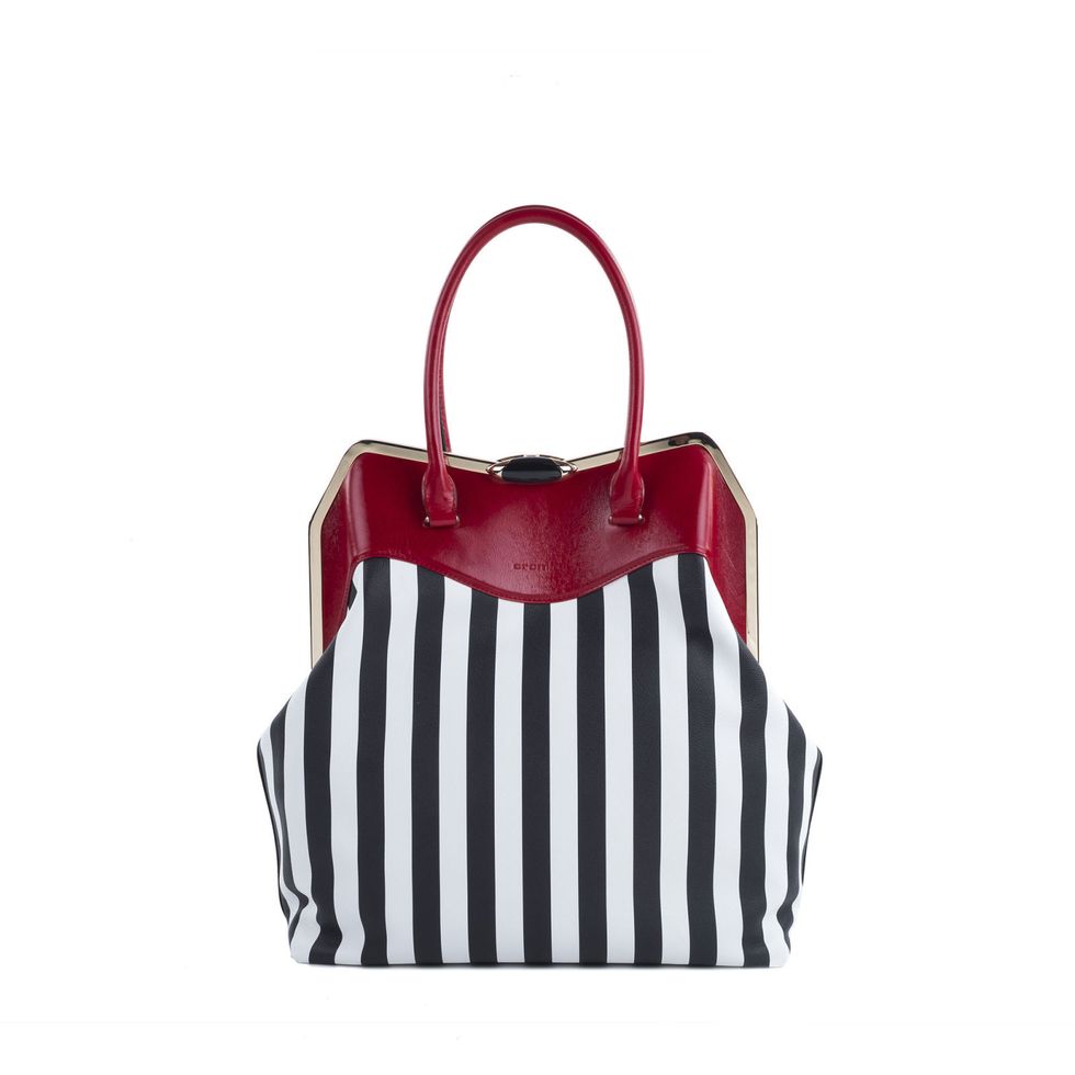 Handbag, Bag, White, Red, Shoulder bag, Fashion accessory, Tote bag, Material property, Luggage and bags, Diaper bag, 