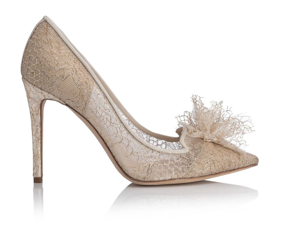 Footwear, High heels, Bridal shoe, Shoe, Basic pump, Court shoe, Beige, Dress shoe, Glitter, Sandal, 
