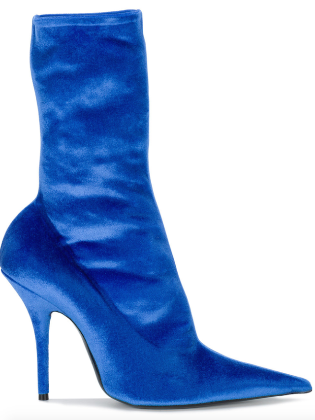 Footwear, Cobalt blue, Blue, High heels, Shoe, Electric blue, Boot, Leather, Suede, Leg, 