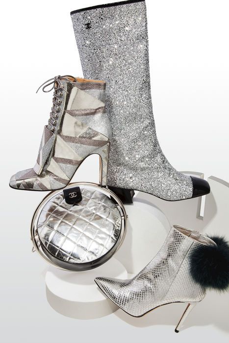 Footwear, Shoe, Silver, Fashion accessory, Metal, Illustration, High heels, 
